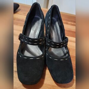 Naturalizer Black Suede Mary Jane Pumps.